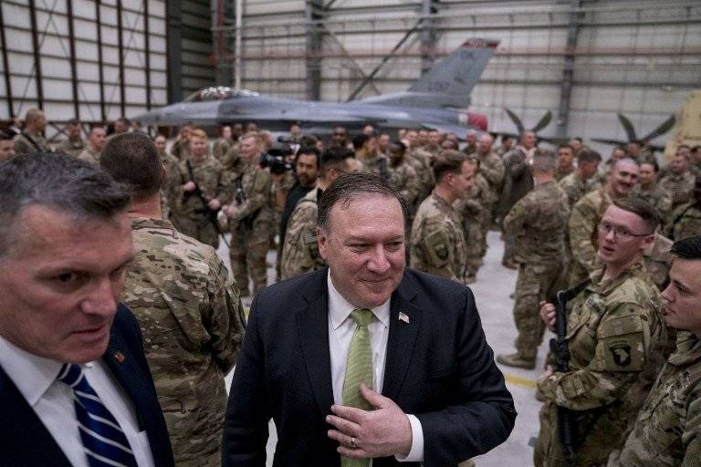 Mike Pompeo en Afganistán