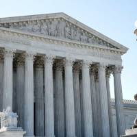 Corte Suprema examinará plan de Trump sobre censo