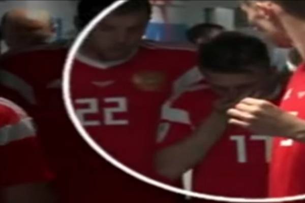 ¿¡El entrenador del Tri fue al Mundial con esposa y amante!? ¿¡El entrenador del Tri fue al Mundial con esposa y amante!?