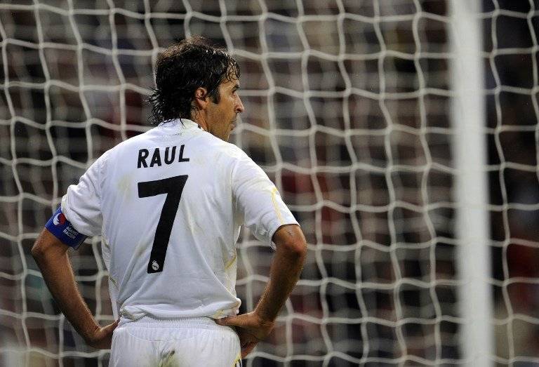 Raúl González uno de los jugadores legendarios en la historia del Madrid