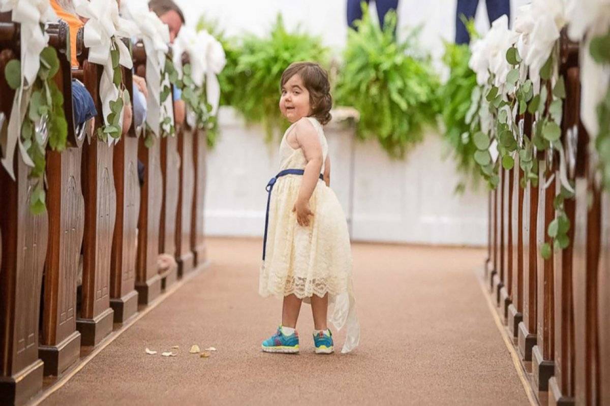 Niña médula boda