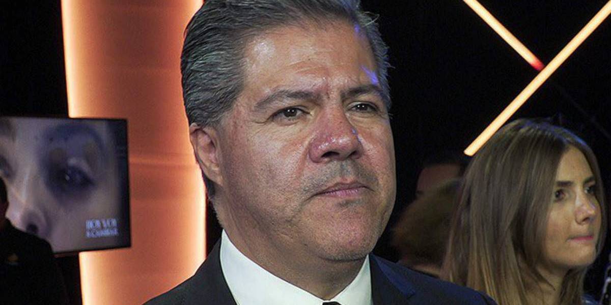 Santiago Galindo, productor de Bailando por un sueño — Biografía Santiago Galindo, productor de Bailando por un sueño — Biografía
