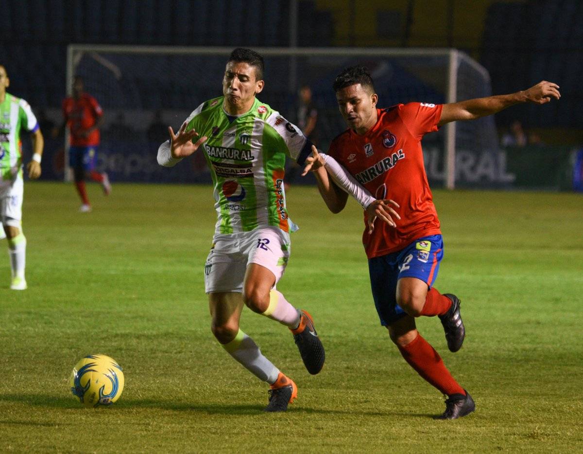 Yanes deja a La Antigua GFC para jugar en el extranjero