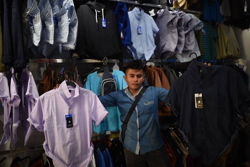 Algo de la mercadería que se puede encontrar en la tienda Avalos