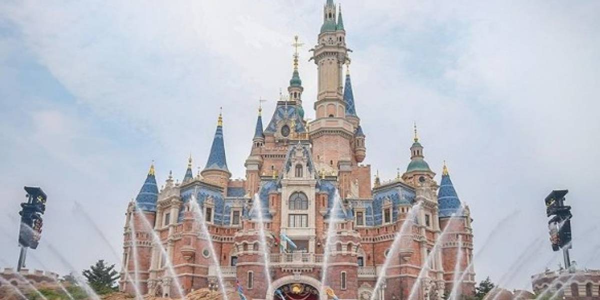 Arrestan a dos empleados de Disney por pornografía infantil