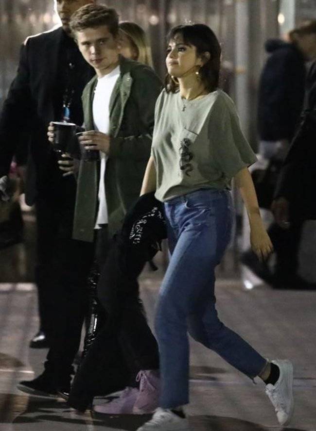 selena4