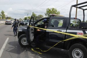 https://www.publimetro.com.mx/mx/noticias/2018/07/18/detienen-policias-estatales-sobornar-una-familia-coacalco.html