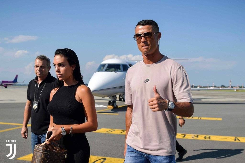 Cristiano Ronaldo ya está en Turín