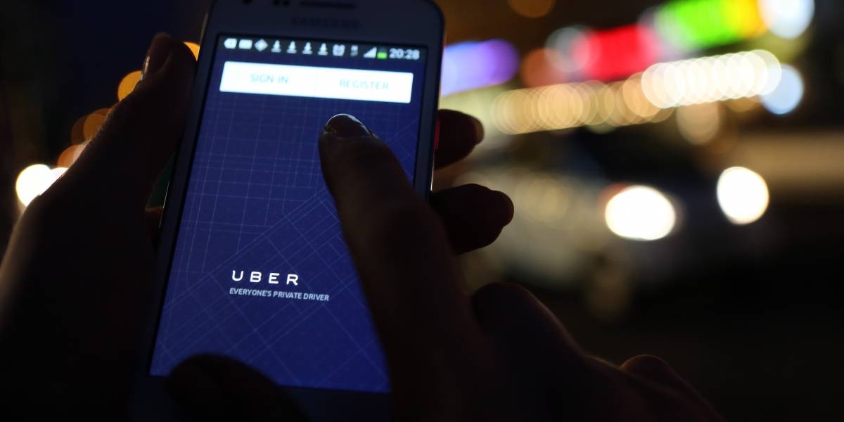 Uber verificará los antecedes criminales de sus conductores en tiempo real