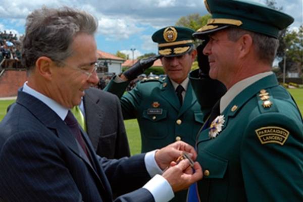 Las sangrientas palabras que les decía Mario Montoya a sus militares