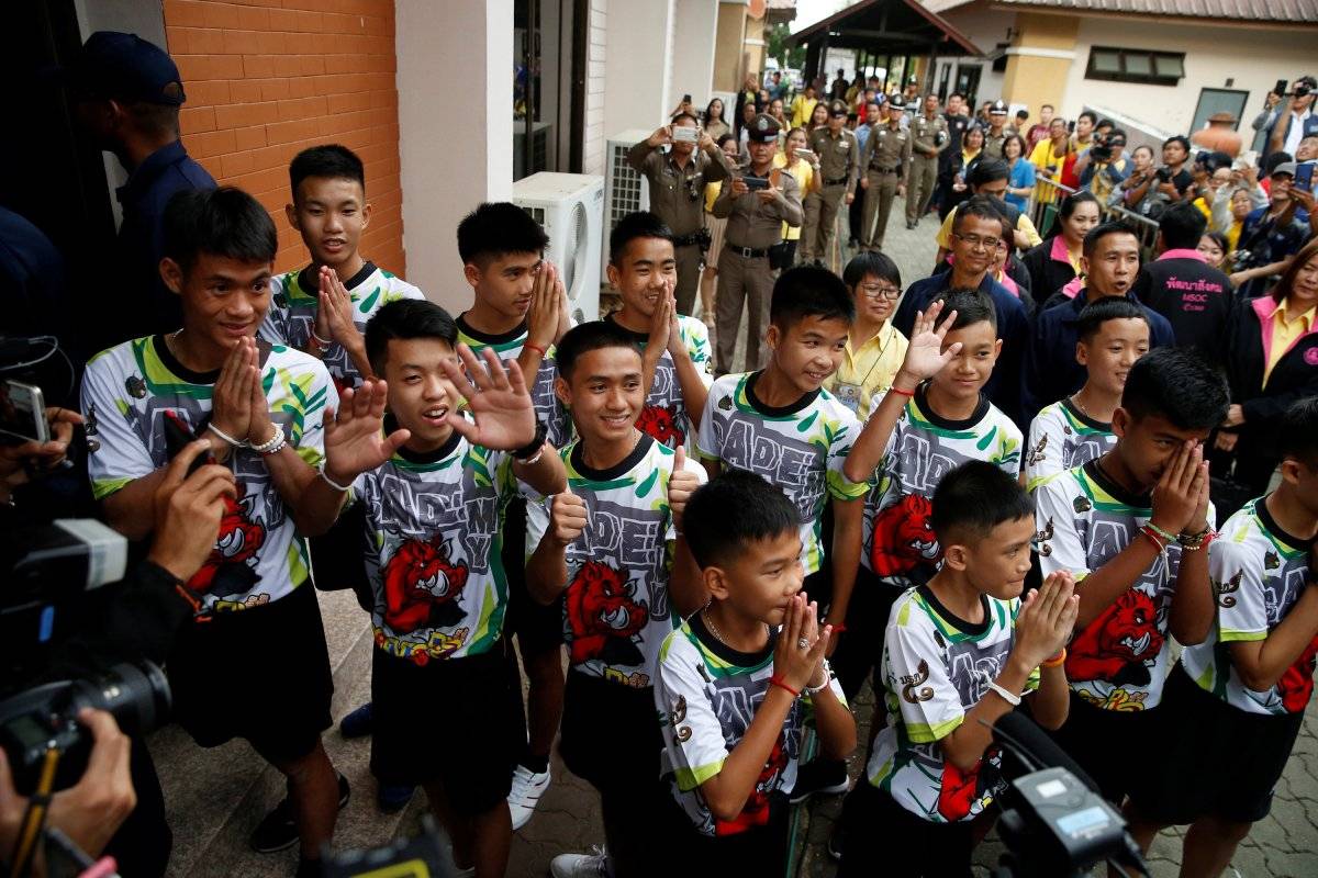 meninos tailandia caverna entrevista