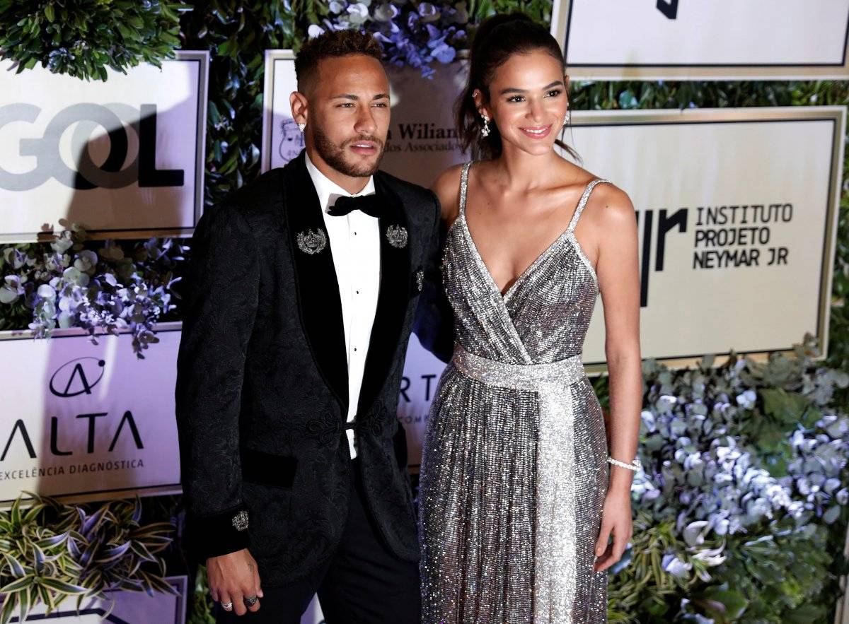 Neymar Bruna Marquezine Instituto Neymar