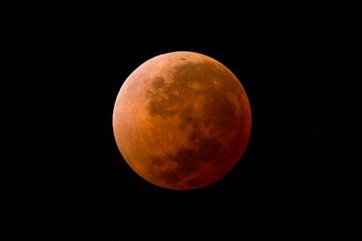 Luna sangrienta: El eclipse lunar más largo del siglo XXI se podrá ver la próxima semana