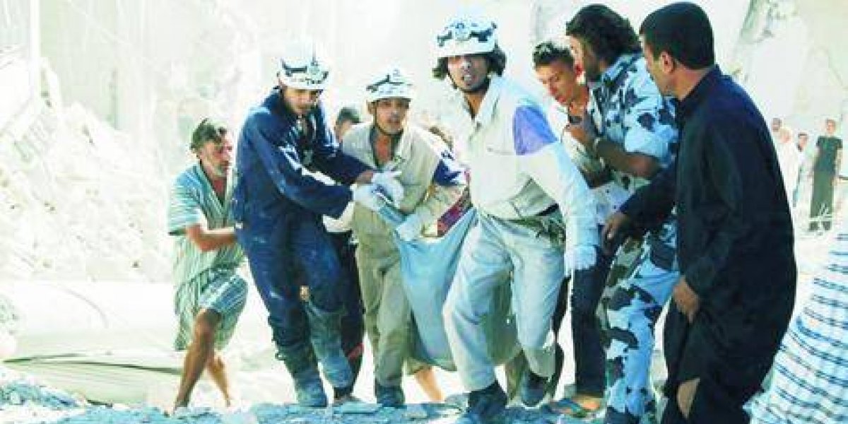 Siria denuncia la evacuación 'criminal' de Cascos Blancos