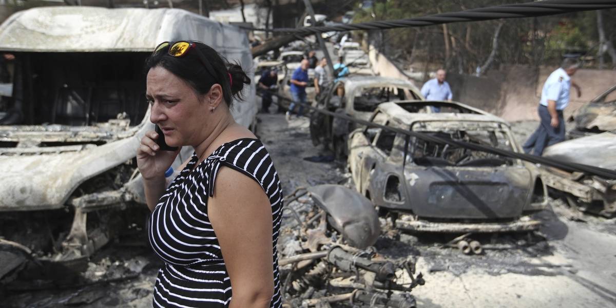 Varios incendios en Grecia dejan al menos 50 muertos y 156 heridos