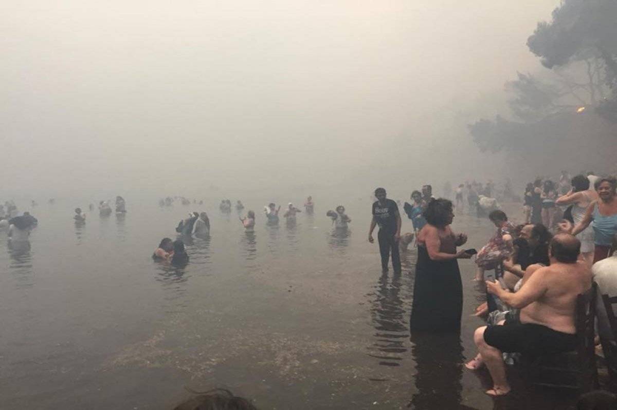 Incendio Grecia Costa