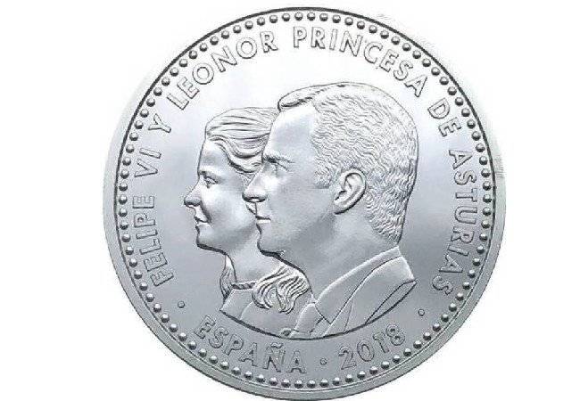 Moneda Leonor