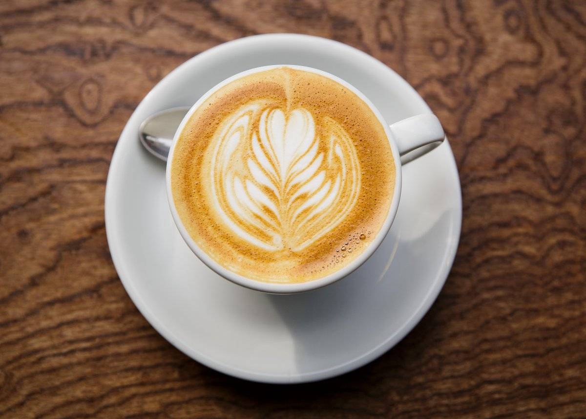 Lo sentimos, beber café no ayuda a bajar de peso