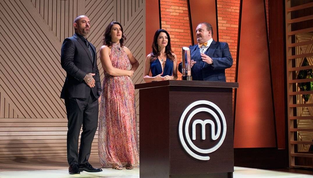 Henrique Fogaça, Paola Carosella, Ana Paula Padrão e Erick Jacquin