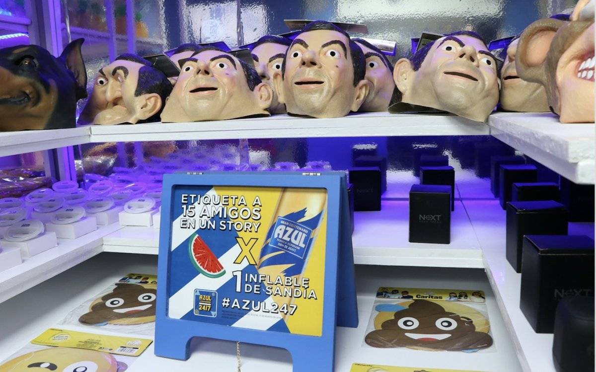 LaTienda Azul 24/7 te da artículos para tus fiestas a cambio de tus posteos en redes sociales