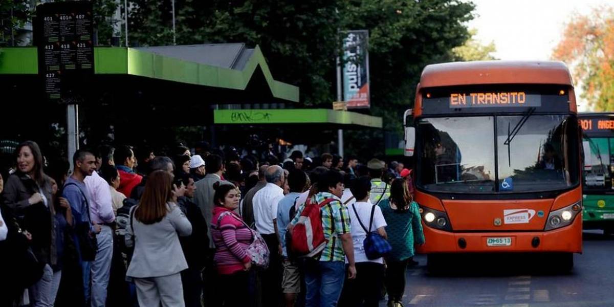 Brutal caída en el sistema del Transantiago origina multas a la empresa responsable
