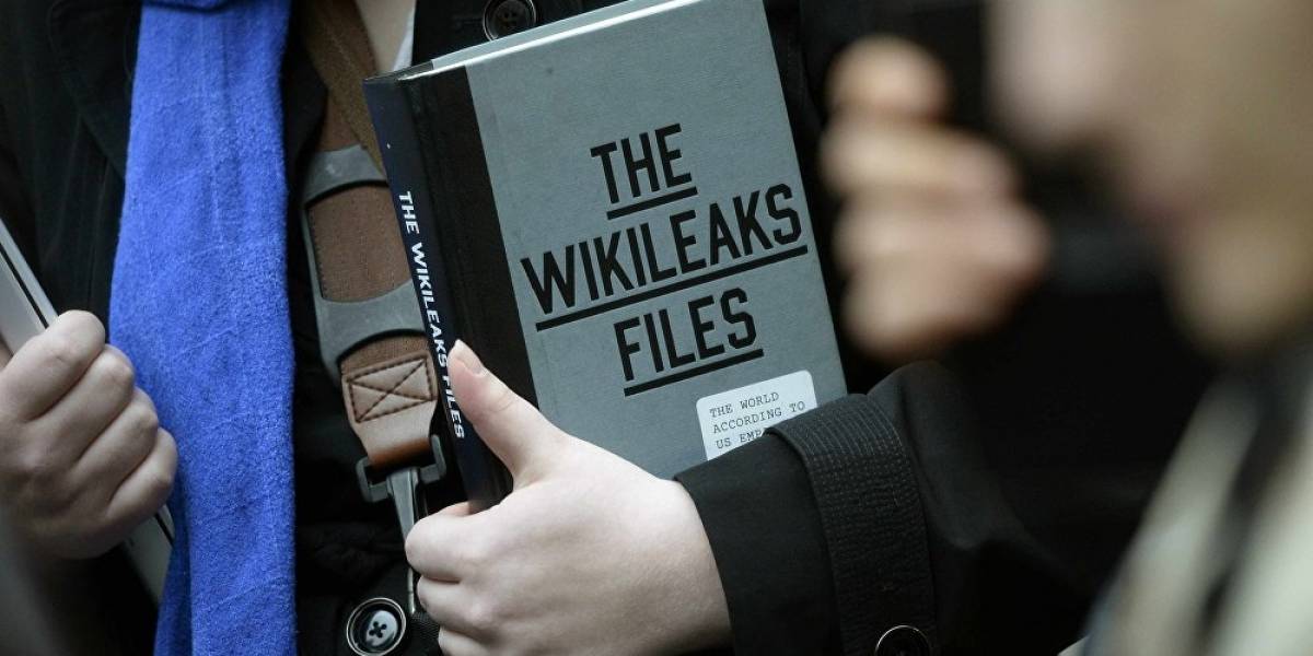 Estalla polémica tras filtración de 11 mil chats privados de WikiLeaks