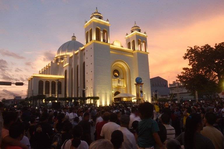 Fiestas patronales en El Salvador