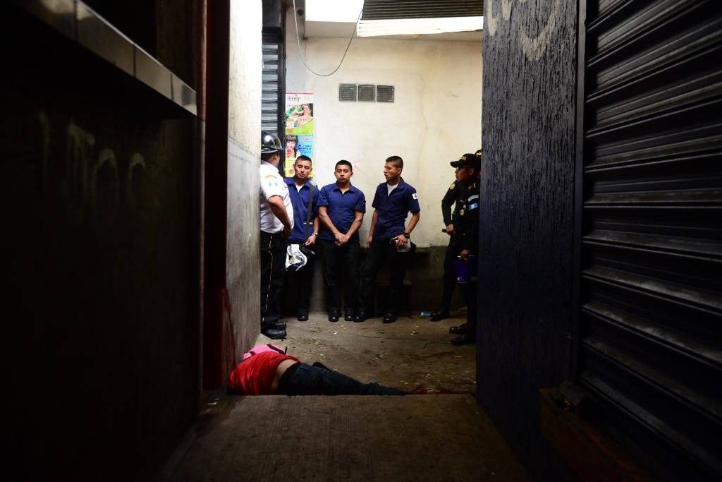 hombre muere tras ataque armado en mercado La Terminal