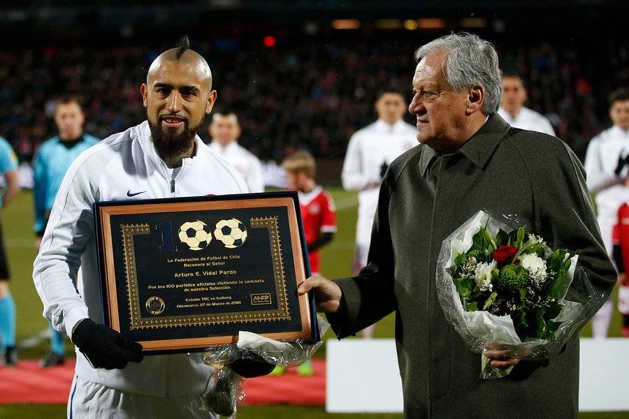 Arturo Vidal cumplió 100 partidos con la Roja en la última gira por Europa / Foto: Photosport
