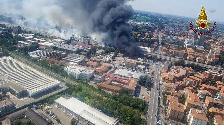 Explosión cerca de aeropuerto de Bolonia