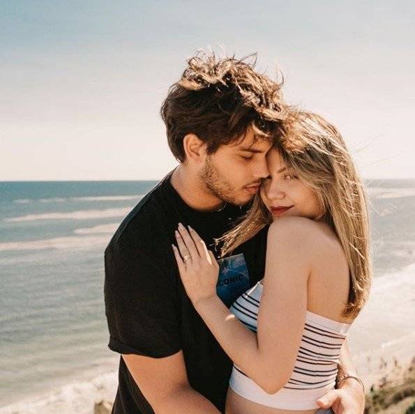 Sarah e Jonathan Couto
