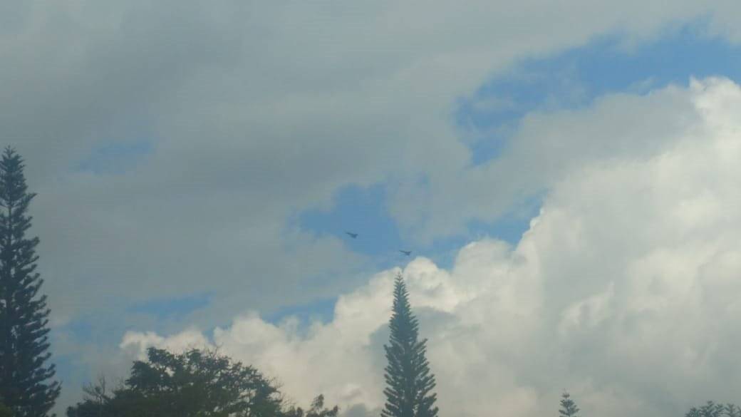 Sobrevuelo aviones kfir