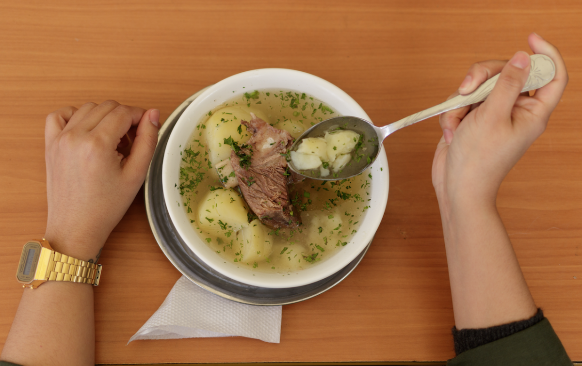 Caldo de costilla