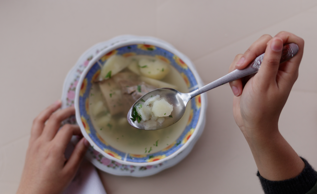 Caldo de costilla