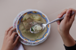 Caldo de costilla