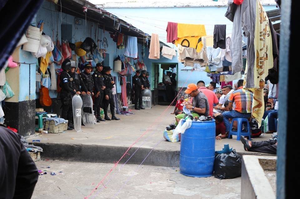 requisa en cárcel de Jalapa