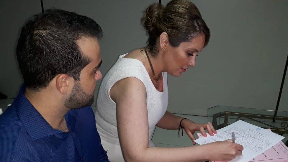 102868242letciafrancocasamento3-dc6e0e803965fe2b8ecd6498890186da.jpg