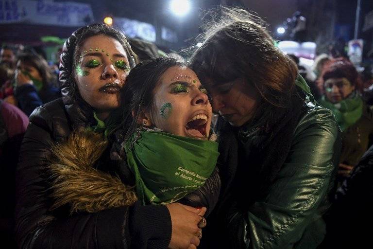 Activistas por el aborto legal en Argentina