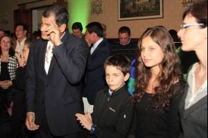 Hija de Rafael Correa vuelve a causar polémica en redes