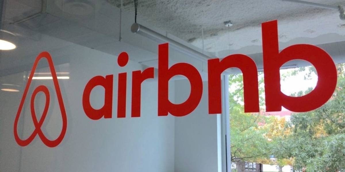 Airbnb habilita plataforma para que las usuarios puedan donar dinero a ONG's para ayudar a personas sin vivienda