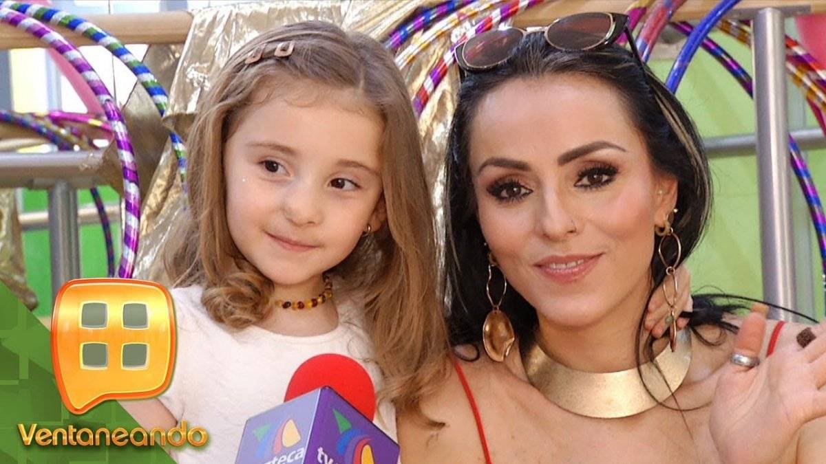 Ivonne Montero y su hija