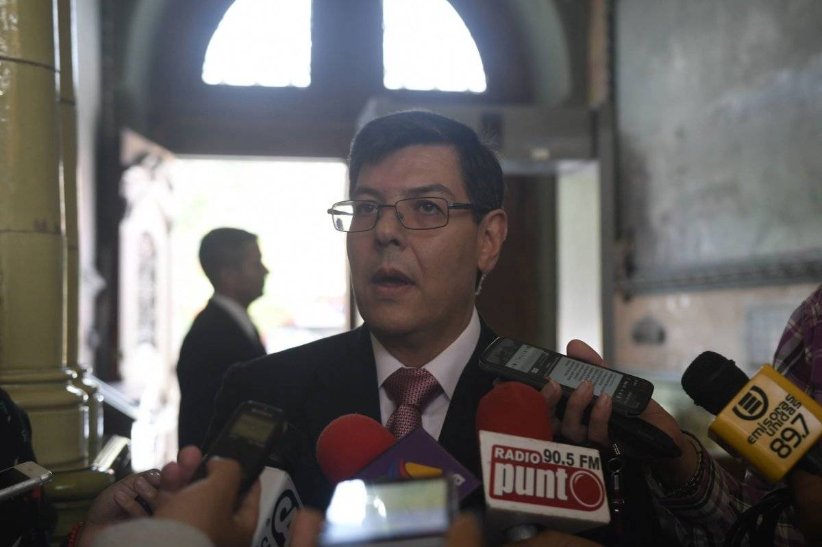 Óscar Sagastume, inspector general TSE