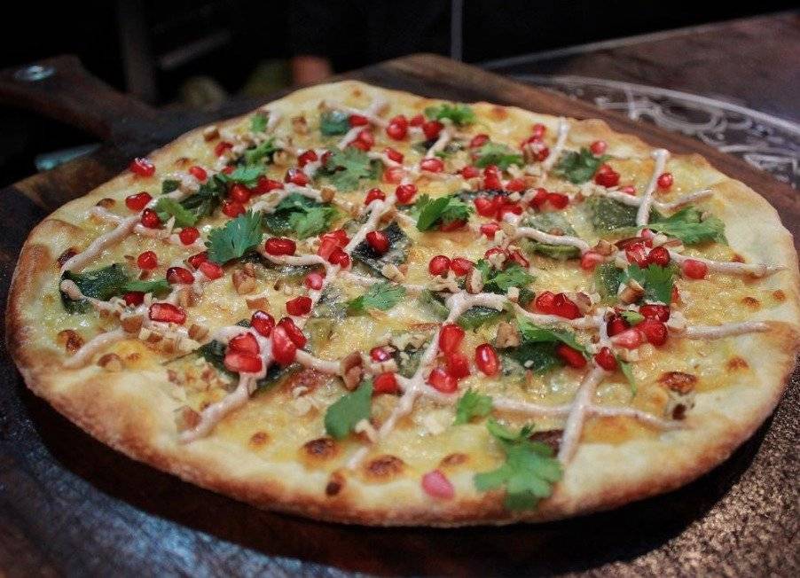pizza de chile en nogada