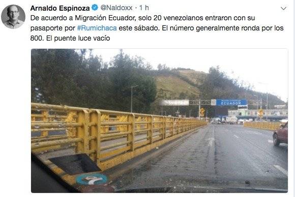 el periodista Arnaldo Espinoza publicó una foto del puente Rumichaca