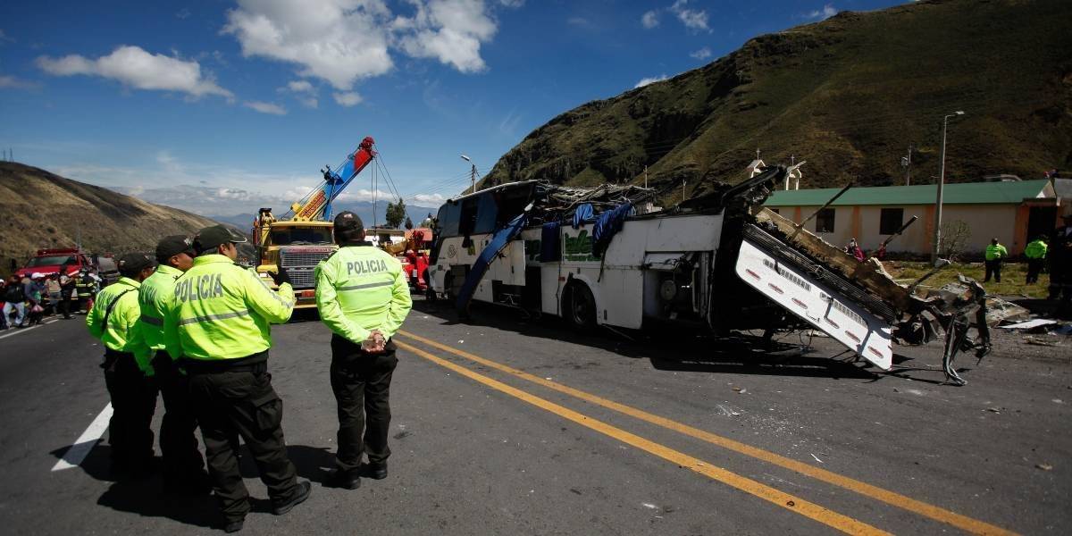 Cuatro integrantes de banda que envió narcobus a Ecuador irán a prisión