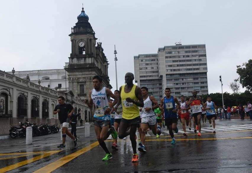 Koskei a su paso por el Centro Histó