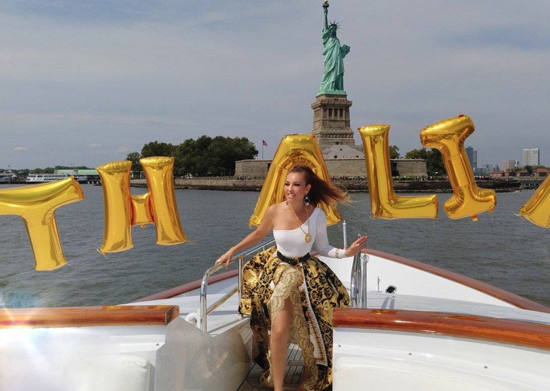 Thalía