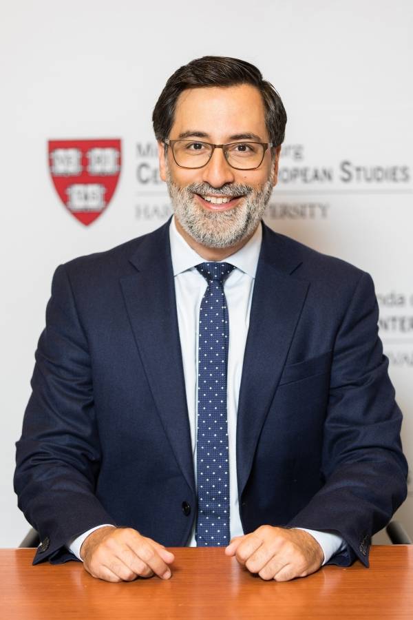 Alexander Görlach, miembro superior del Consejo Carnegie para la Ética en Asuntos Internacionales