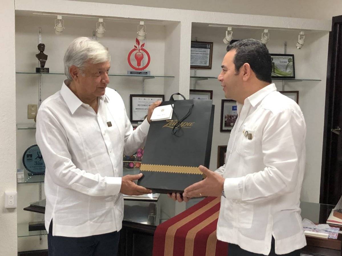 Jimmy Morales y AMLO