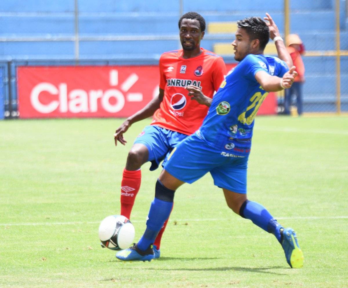 Denniss López se perderá el clásico